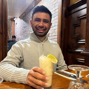 Meet your Posher, Josue